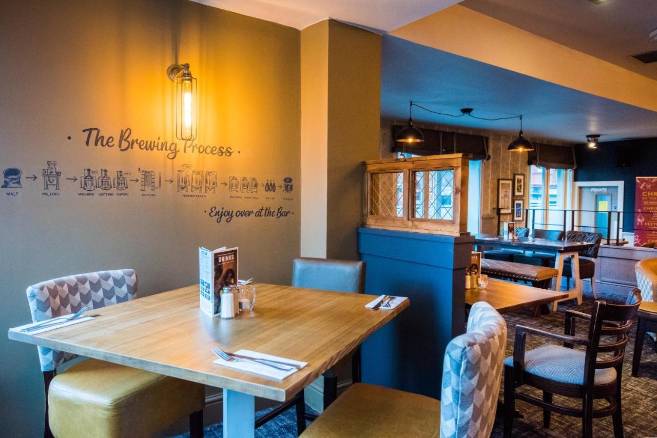 The Caledonian Hotel Leven  Екстериор снимка